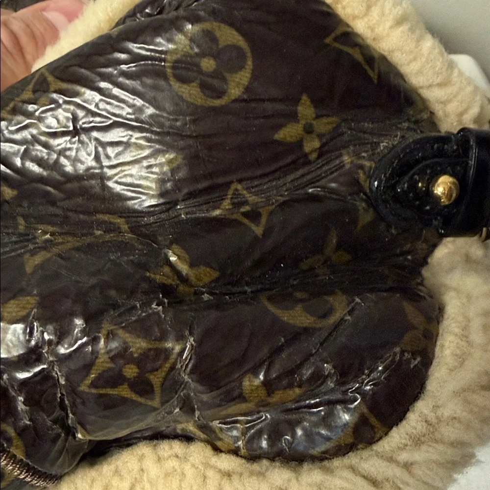 Louis Vuitton Thunder Shearling Monogram Runway Bag FW2007 Limited